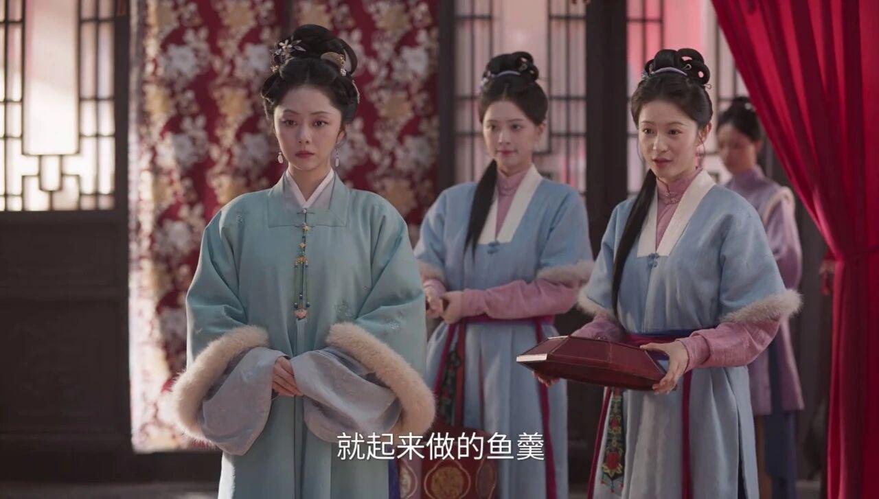 《兰香如故》:那碗鱼羹端上桌,才看懂全剧最“笨”的丫鬟小莲,凭什么成了许兰香唯一心腹